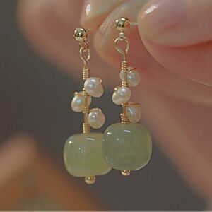 Faux Jade Noctilucent Twisted Dangle Imitated Faux Pearl Earrings